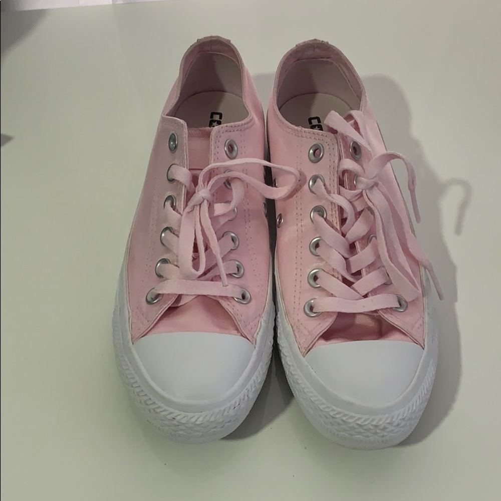 Satin converse